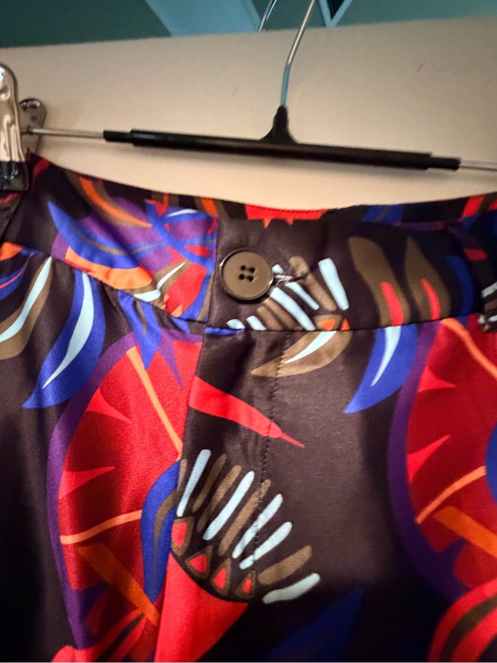 Black Multi Floral A-LineShorts - Picture 3 of 9